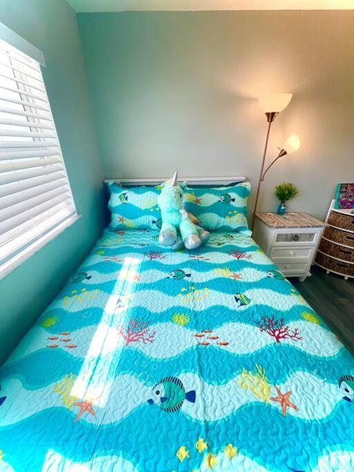 Sparkling 2Bed 1Bath Beach Home - Unit 214 ココアビーチ エクステリア 写真